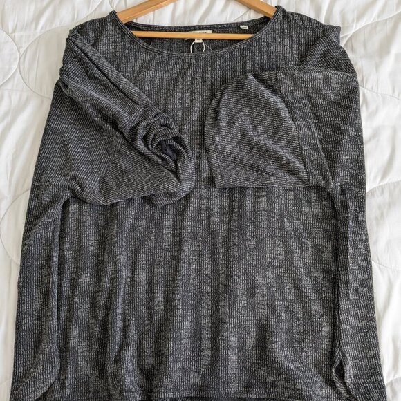 Max Studio Ruched Sleeve Top Size 3X Black Soft Ribbed Knit Comfy T-Shirt NWT - Picture 8 of 11